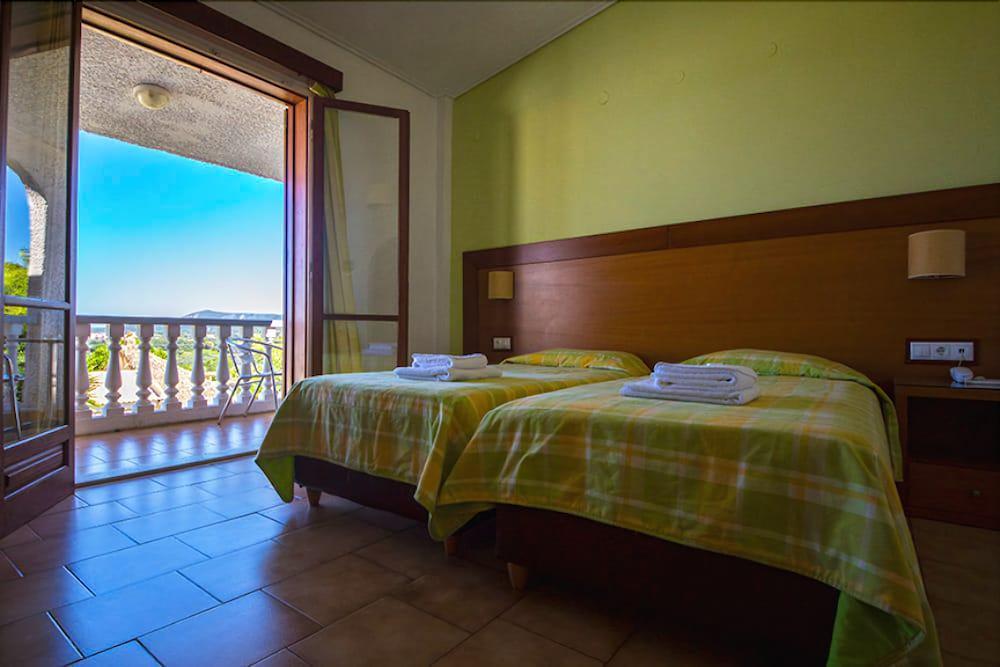 Hotel Navarone Petrochori  Buitenkant foto