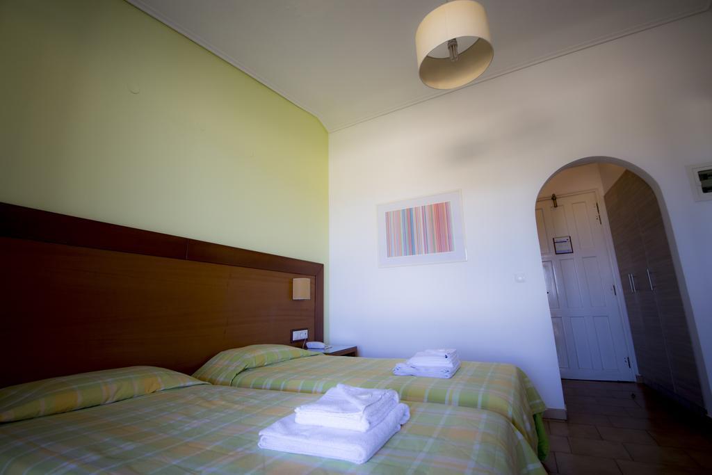 Hotel Navarone Petrochori  Buitenkant foto